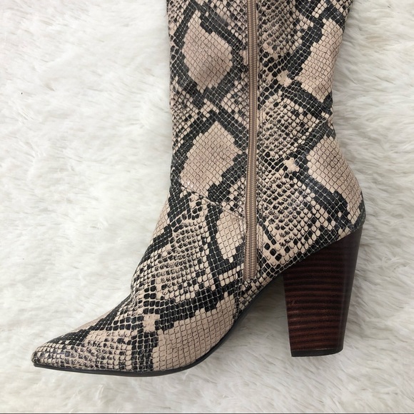 CROWN & IVY • Azalea Snake Skin Animal Pattern Stacked Heel Boots Size 9.5 - Picture 6 of 16